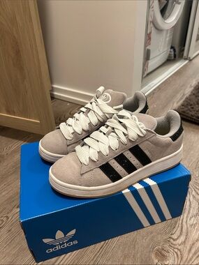 adidas women campus 00s crystal Suede Sneakers - Light Gray with Black Stripes